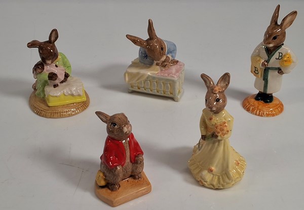 Lot 1167 - BUNNYKINS FIGURINES