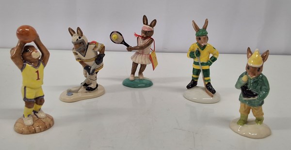 Lot 1378 - BUNNYKINS FIGURINES