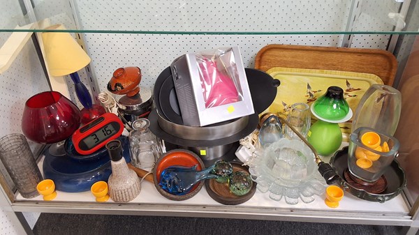 Lot 1355 - RETRO HOMEWARES