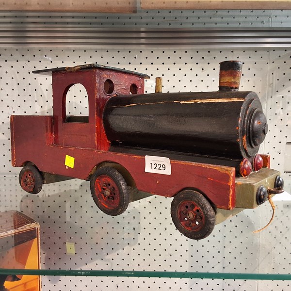 Lot 1316 - TOY TRAIN