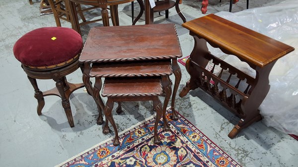 Lot 152 - PIANO STOOLS & NEST OF TABLES