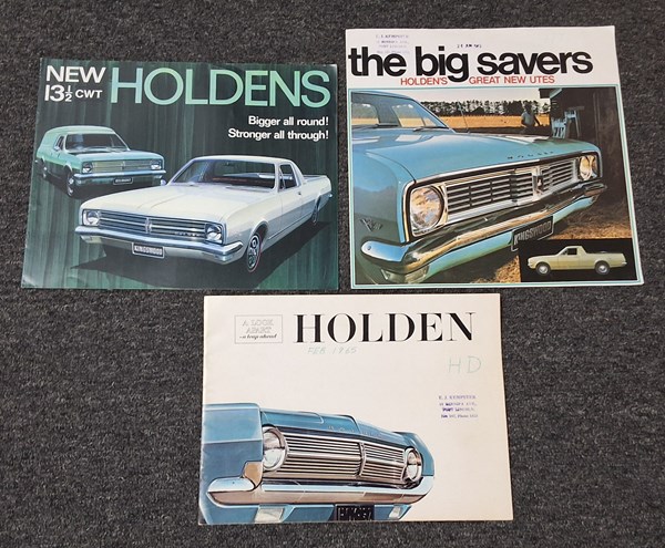 Lot 1351 - CAR SALES BROCHURES