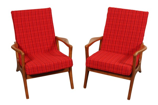 Lot 113 - PAIR OF ARMCHAIRS