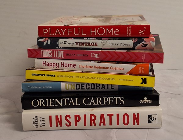 Lot 1208 - HOME DECOR BOOKS