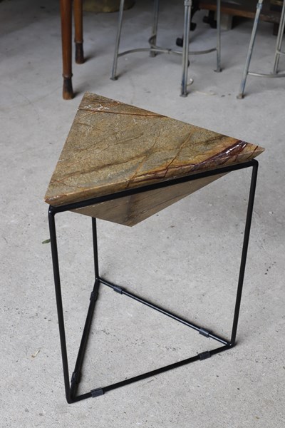 Lot 40 - SIDE TABLE