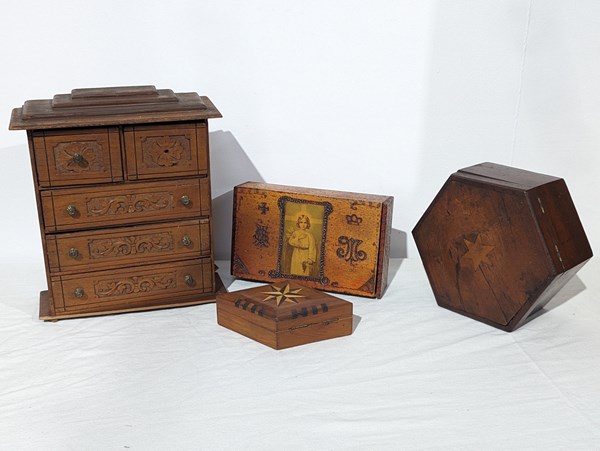 Lot 1251 - CHEST AND BOXES