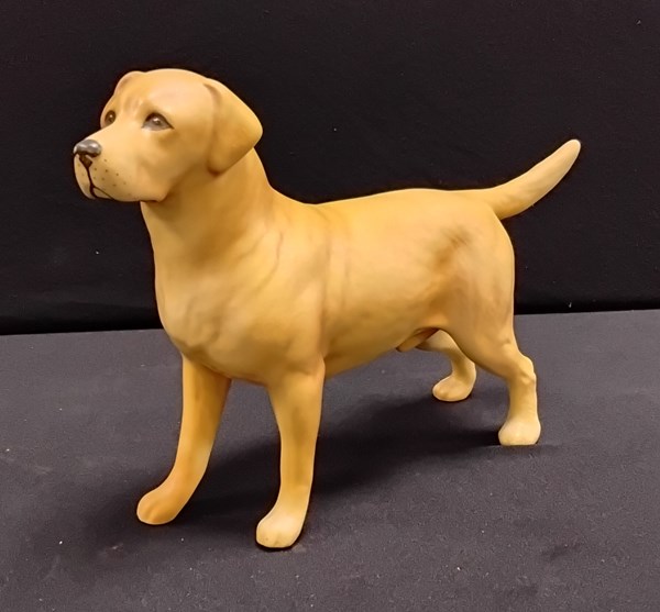 Lot 1149 - BESWICK DOG