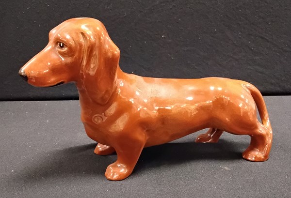 Lot 1150 - BESWICK DOG