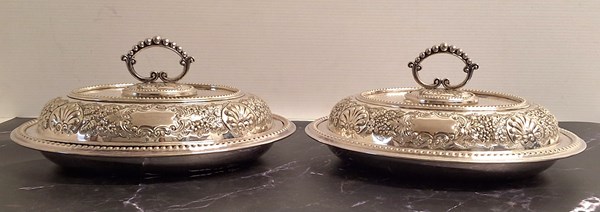 Lot 1359 - LIDDED SERVING DISHES