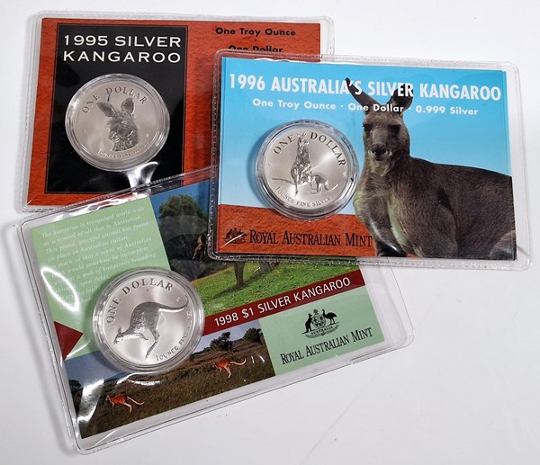 Lot 1062 - SILVER COINS