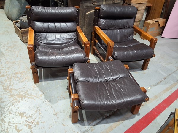 Lot 302 - PAIR OF ARMCHAIRS