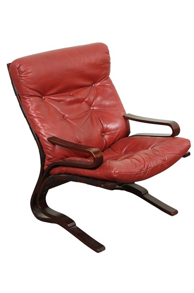 Lot 83 - SKYLINE LOUNGE CHAIR