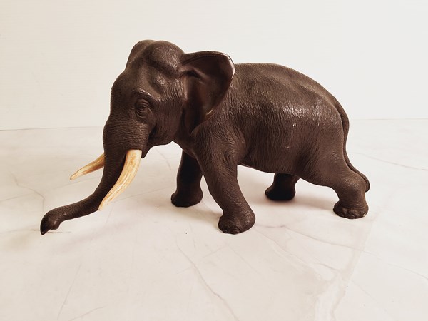 Lot 1189 - BRONZE ELEPHANT