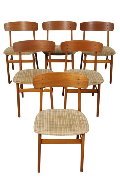 Lot 146 - DINING CHAIRS