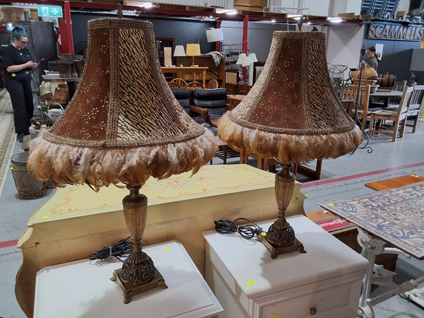 Lot 267 - PAIR OF TABLE LAMPS