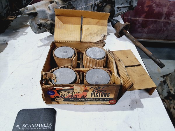 Lot 508 - FIAT PISTONS