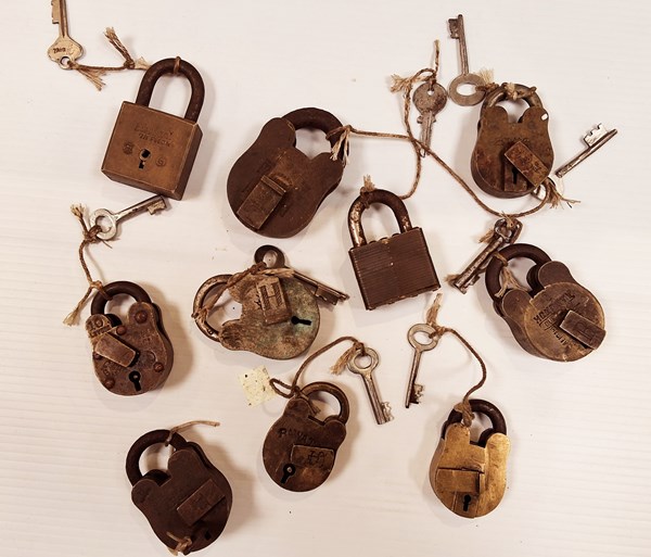 Lot 1257 - TEN PADLOCKS