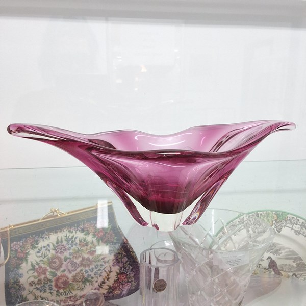 Lot 1198 - STUDIO GLASS DISH