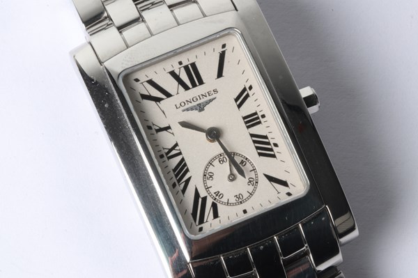 Lot 1088 - LONGINES WATCH