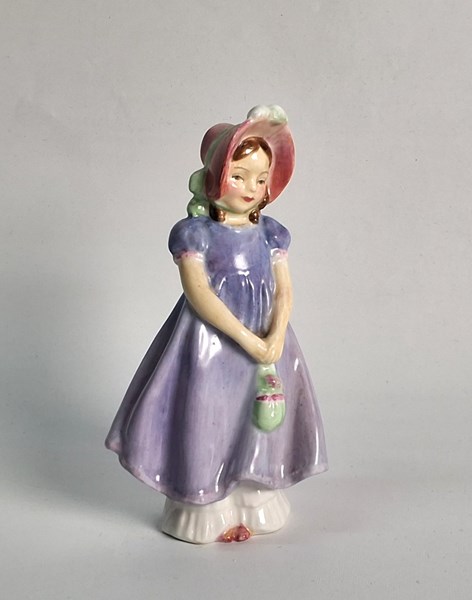 Lot 1080 - ROYAL DOULTON FIGURINE