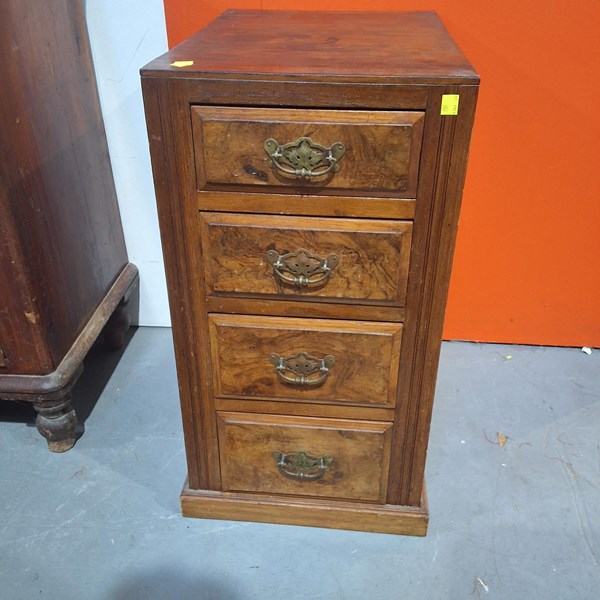 Lot 237 - CHEST OF DRAWERS