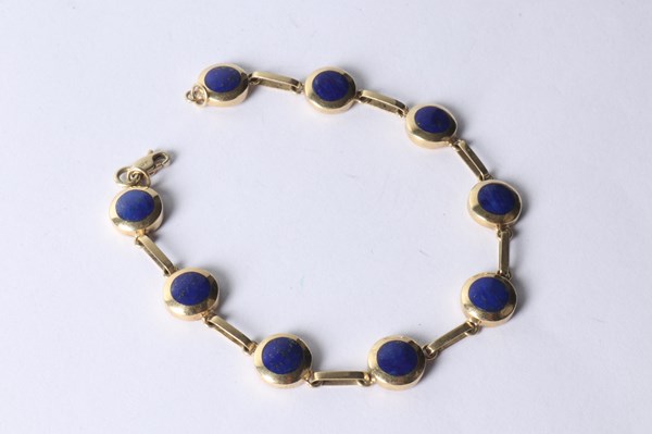 Lot 1040 - GOLD BRACELET