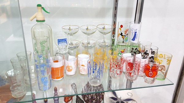 Lot 1362 - GLASSWARE