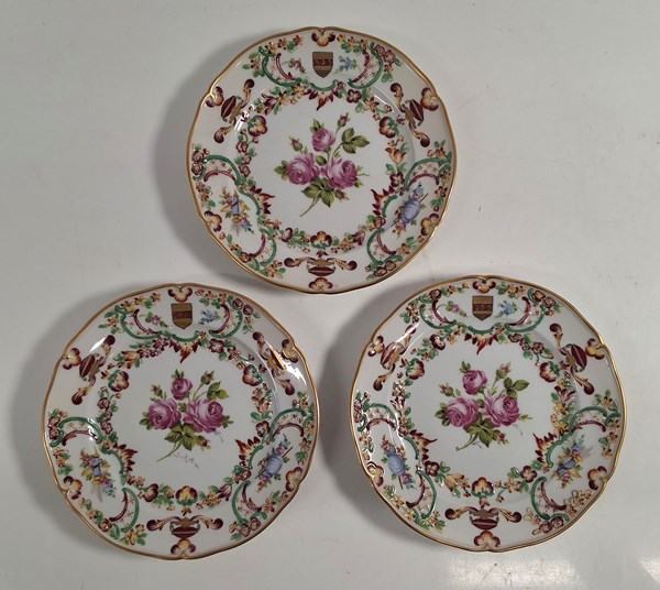 Lot 1364 - CAPODIMONTE PLATES