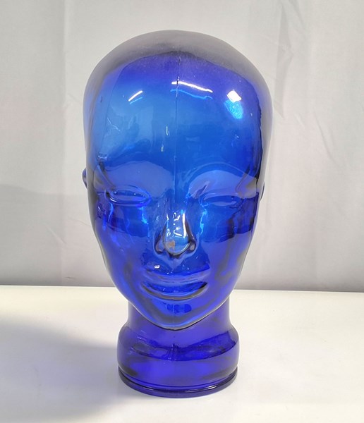 Lot 1192 - GLASS HEAD