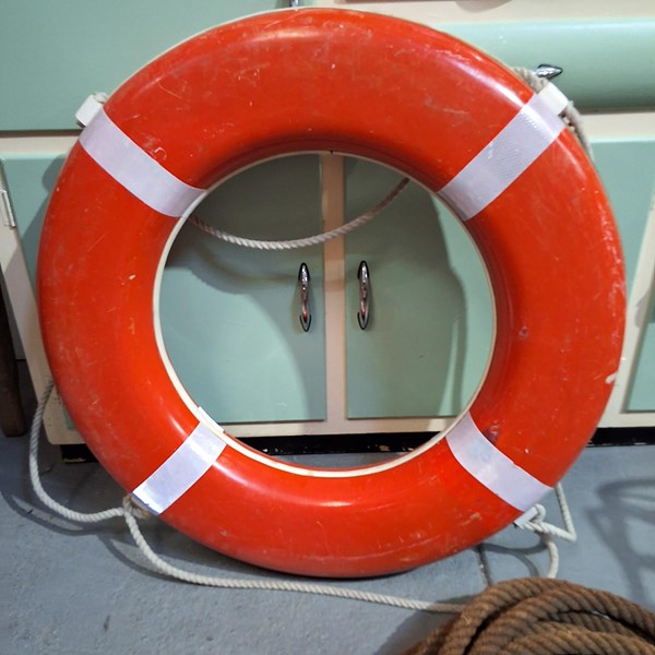 Lot 252 - LIFE BUOY