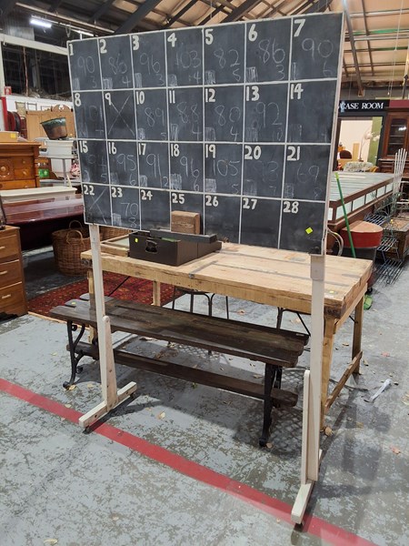 Lot 376 - BLACK BOARD