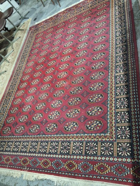 Lot 172 - RUG