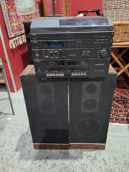 Lot 304 - STEREO