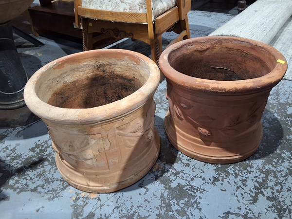 Lot 333 - PLANT POTS