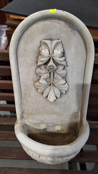 Lot 230 - WALL FOUNTAIN