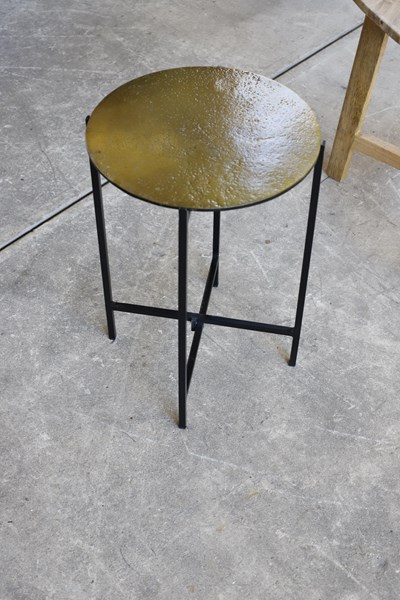 Lot 17 - SIDE TABLE