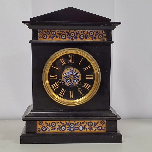 Lot 1184 - SLATE MANTEL CLOCK