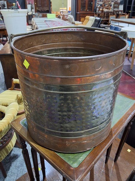 Lot 240 - COAL BUCKET