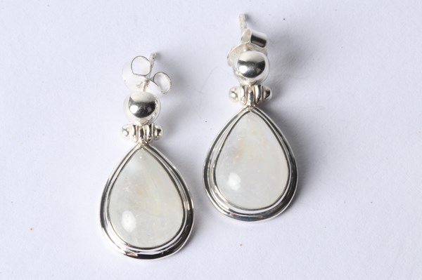 Lot 1033 - SILVER EARRINGS