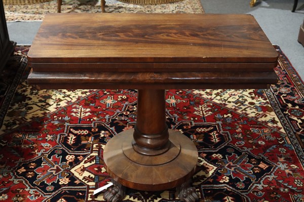 Lot 101 - TEA TABLE