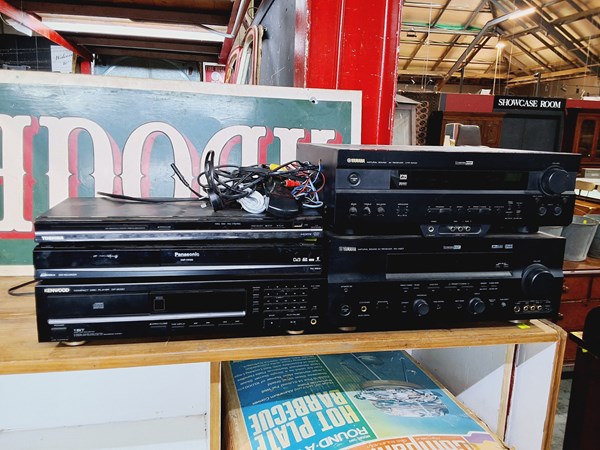 Lot 219 - STEREO EQUIPMENT