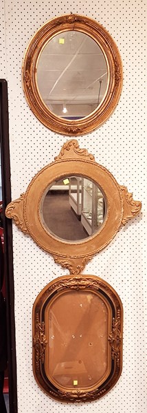 Lot 1088 - ORNATE FRAMES