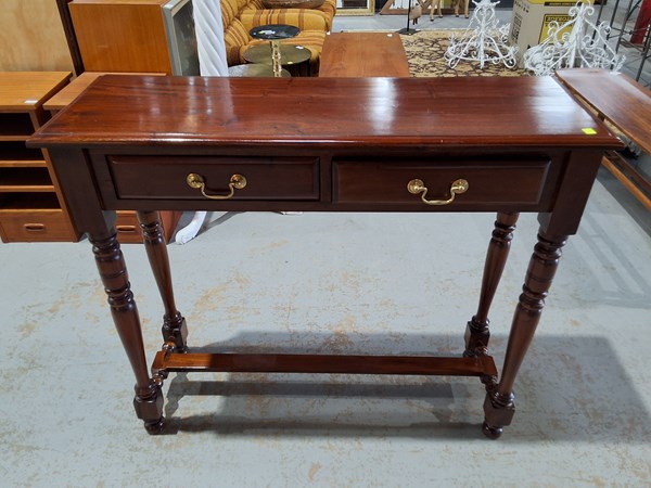 Lot 140 - HALL TABLE