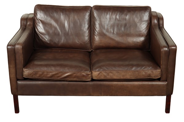 Lot 185 - DANISH LEATHER LOUNGE