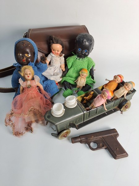 Lot 1410 - VINTAGE TOYS