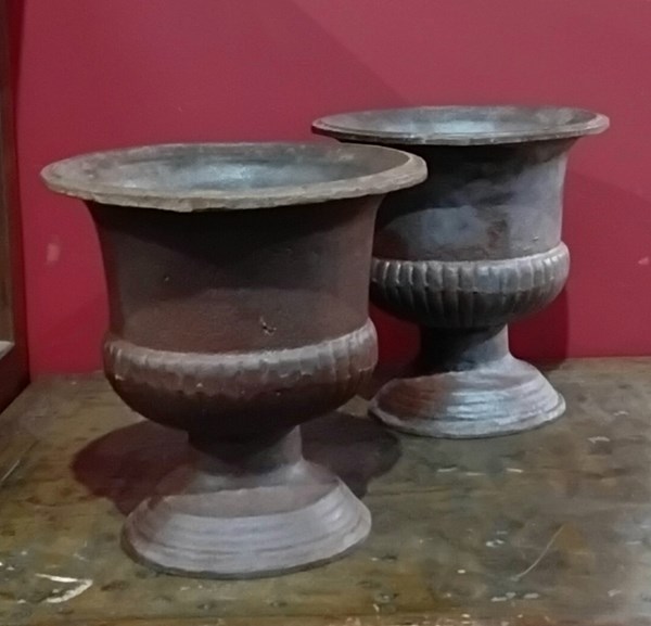 Lot 100 - PAIR OF URNS