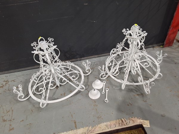 Lot 309 - CHANDELIERS