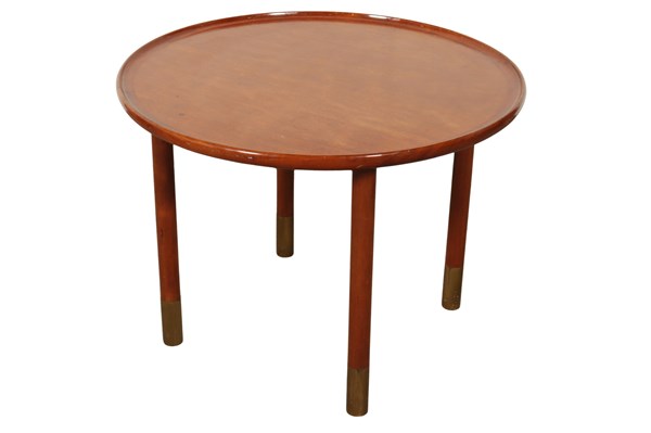 Lot 190 - COFFEE TABLE