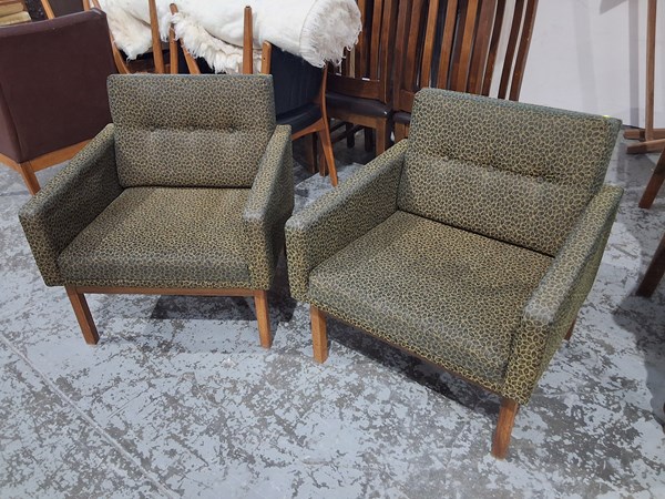 Lot 302 - ARMCHAIRS