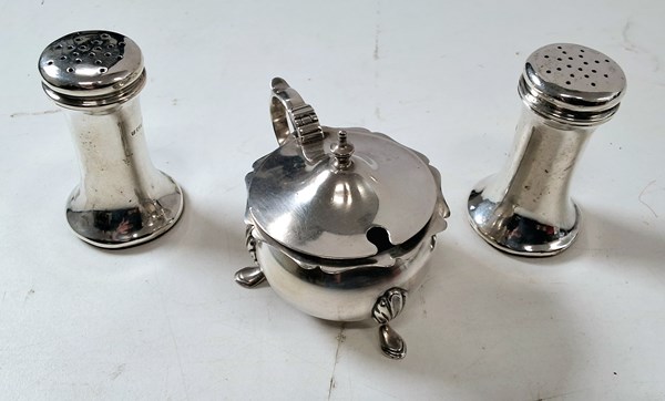 Lot 1064 - SILVER TABLE CONDIMENTS